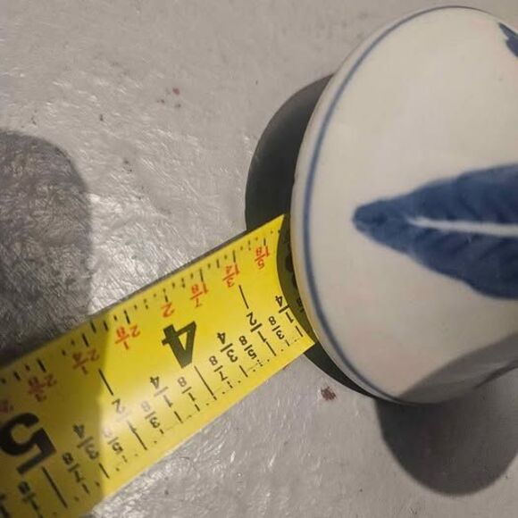 Williams Sonoma Ceramic Blue and White Candlesticks Set of 2 5" x 3" - Picture 7 of 7